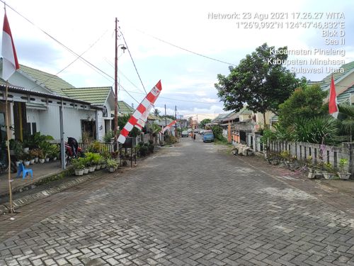 foto posisi tengah perumahan PALM HIGHLAND VILLAGE