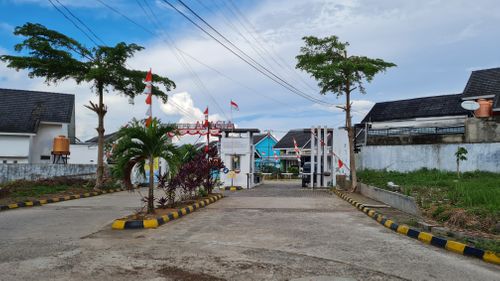 foto gerbang perumahan Griya Duta Mas Cluster Akasia