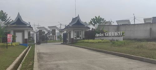 foto gerbang perumahan GAHARU (CITRA MAJA RAYA 2 JO)