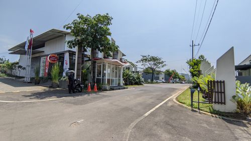 foto gerbang perumahan GRIANAN AGUNG