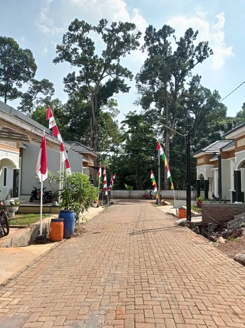 foto posisi tengah perumahan GRAHA MANDIRI RESIDENCE