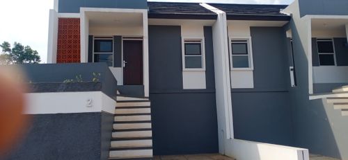 foto tampak rumah tipe 30/72 atas perumahan Bumi Panenjoan