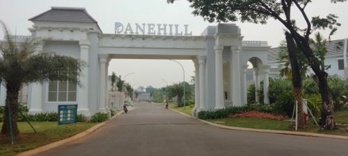 foto gerbang perumahan CitraGran Cibubur - Danehill