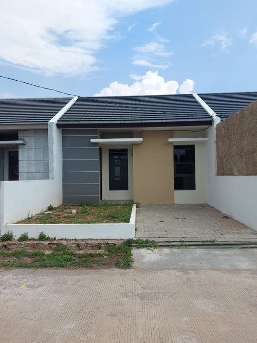 foto tampak rumah tipe 38 perumahan PURI MELIA ASRI