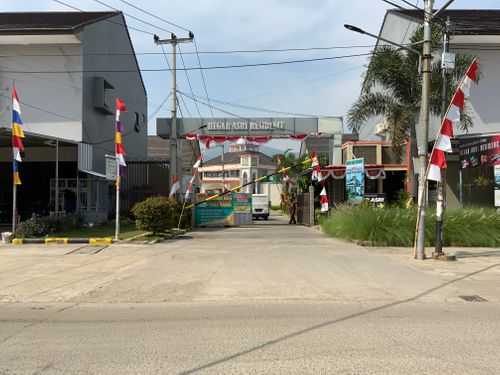 foto gerbang perumahan Hegar Asri Residence