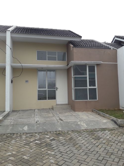 foto contoh rumah perumahan Kitri Bakti Residence