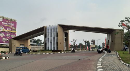 foto gerbang perumahan GRAND NUSA INDAH 2