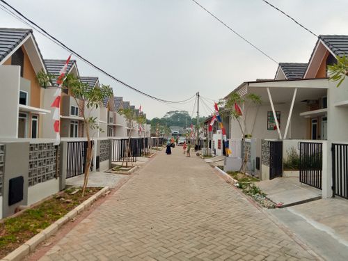 foto posisi tengah perumahan GRAND NUSA INDAH 2