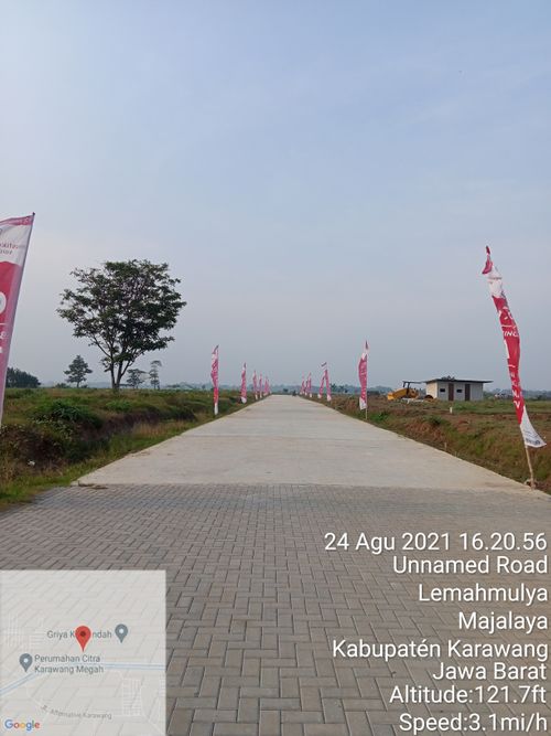 foto posisi tengah perumahan MUSTIKA VILLAGE KARAWANG