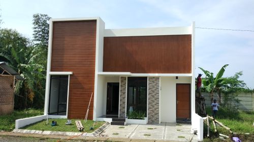 foto tampak rumah tipe 65/111 B1 perumahan Casa Royal Residence