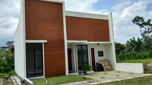 foto tampak rumah tipe 65/114 B3 perumahan Casa Royal Residence
