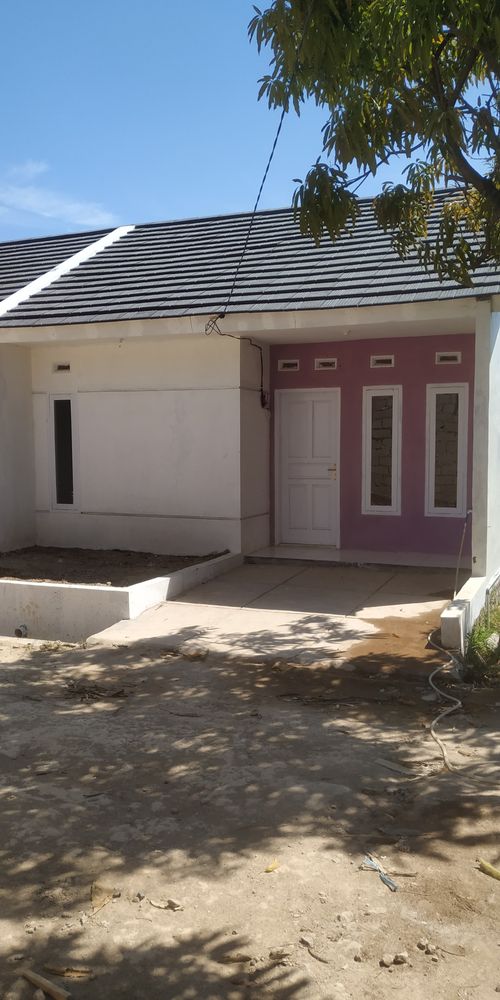 foto contoh rumah perumahan Griya Karimah Rajawetan