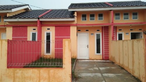 foto tampak rumah tipe 30/60 perumahan DE'KERATON