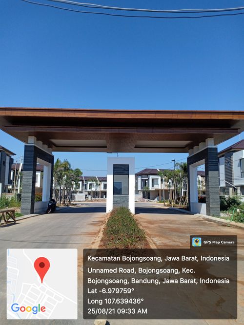 foto gerbang perumahan Podomoro Park Bandung
