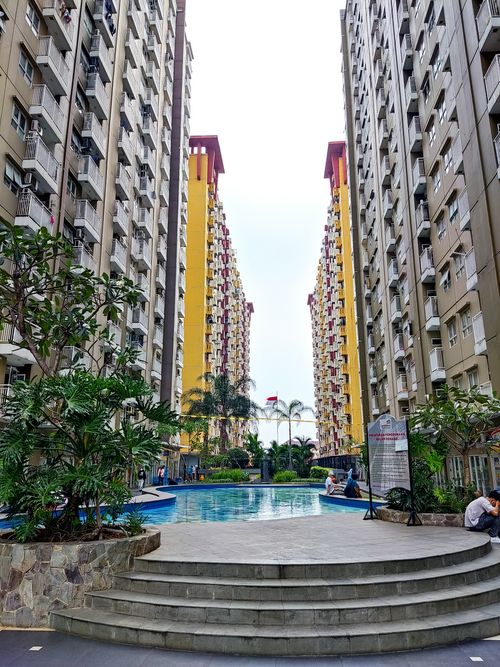 foto posisi tengah perumahan CASABLANCA EAST RESIDENCE