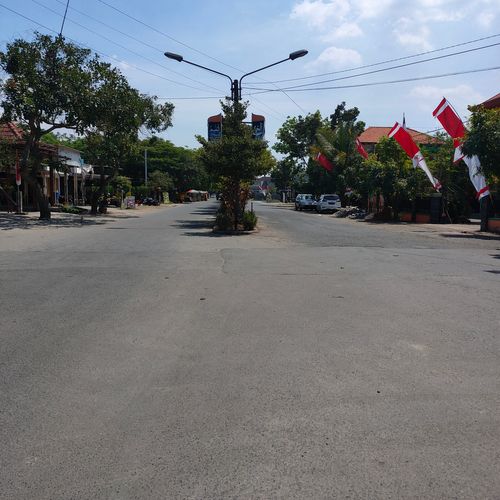 foto posisi tengah perumahan Perumnas Citra Surodinawan Estate