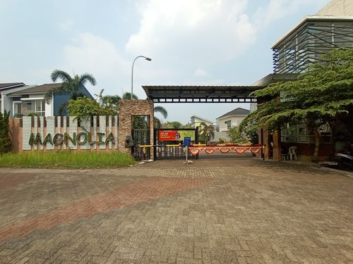foto gerbang perumahan MODERN HILLS - CLUSTER MAGNOLIA