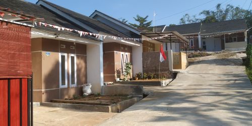 foto posisi tengah perumahan GRIYA KARIMAH TAHAP 2