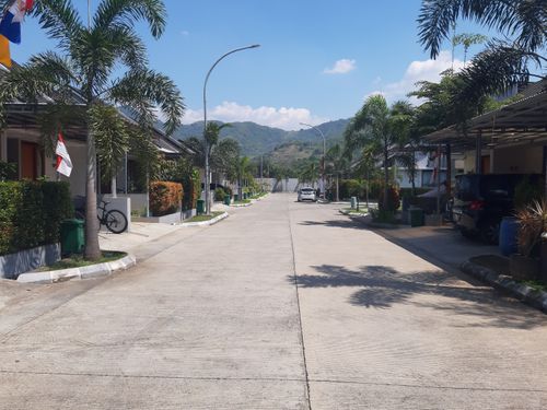 foto posisi tengah perumahan BUMI SILIWANGI