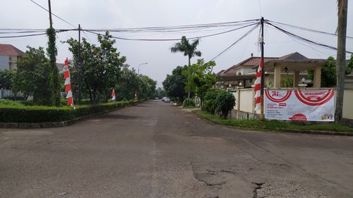 foto posisi tengah perumahan REGENSI MELATI MAS 1 H