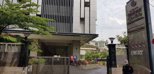 foto gerbang perumahan Apartemen The Reiz Condo Medan