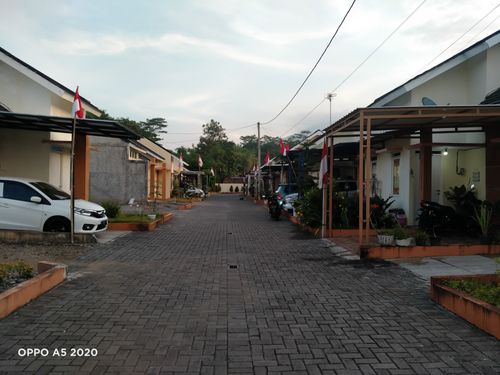 foto posisi tengah perumahan HARMONY RIVERSIDE @BULUSARI