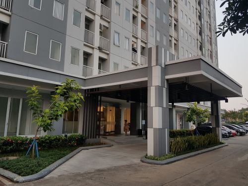 foto posisi tengah perumahan APARTEMEN EMERALD BINTARO