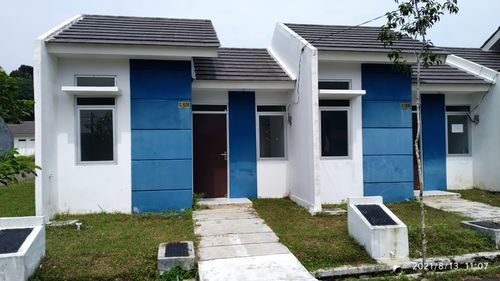 foto tampak rumah tipe LILY A perumahan SPRING DALE (CITRA MAJA RAYA JO)