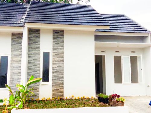 foto tampak rumah tipe 30/60 perumahan DUTA HARMONI