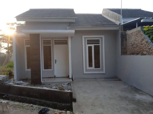 foto tampak rumah tipe 36/72 perumahan Mata Raya