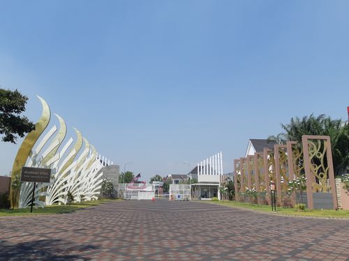 foto gerbang perumahan SAFIRA GARDEN