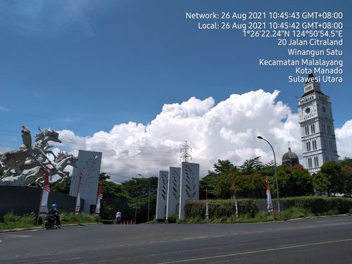 foto gerbang perumahan CITRALAND MANADO