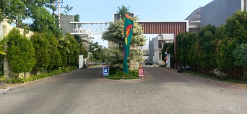 foto gerbang perumahan WISATA SEMANGGI