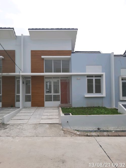foto tampak rumah tipe KAMALA A (SUDUT) perumahan NAVINA (CITRA MAJA RAYA JO)