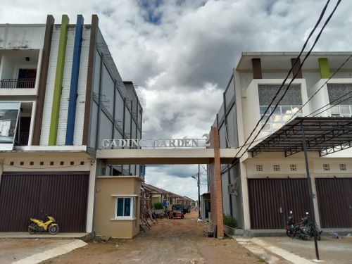 foto gerbang perumahan RUKO KOMPLEK GADING GARDEN II