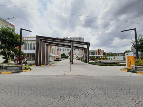foto gerbang perumahan Taman Melati Yogyakarta @Sinduadi