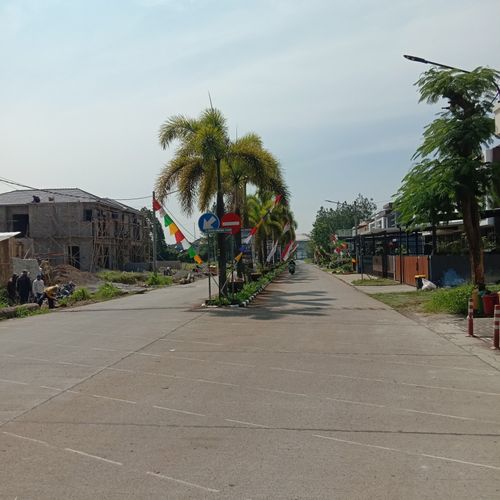 foto posisi tengah perumahan GRAND SHARON RESIDENCE tahap 1 dan 2