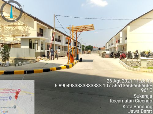 foto gerbang perumahan GATEWAY PASTEUR RESIDENCE EMERALD