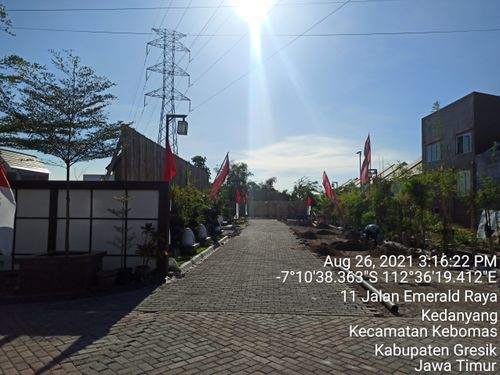 foto gerbang perumahan GRHA TAMAN PELANGI 2 CLUSTER OSAKA