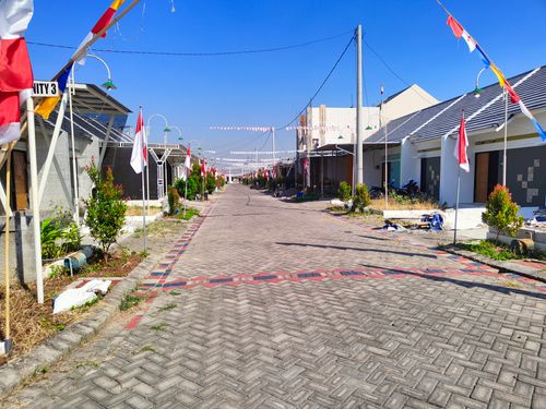 foto posisi tengah perumahan PERMATA SERENITY