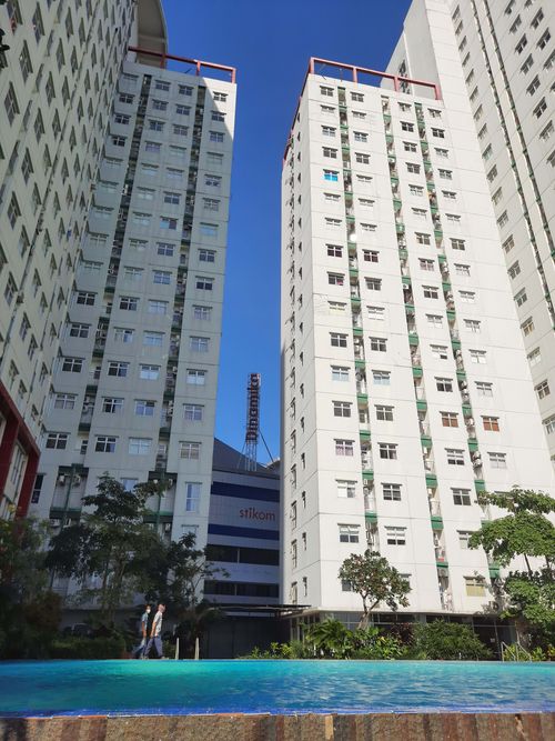 foto posisi tengah perumahan APARTEMEN GUNAWANGSA MERR