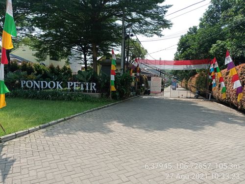 foto gerbang perumahan GRAHA PONDOK PETIR