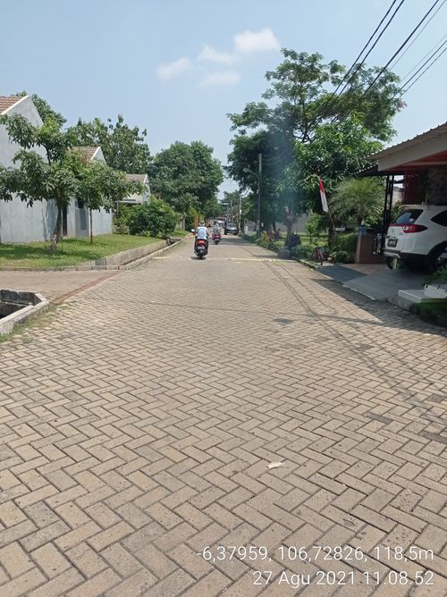 foto posisi tengah perumahan GRAHA PONDOK PETIR