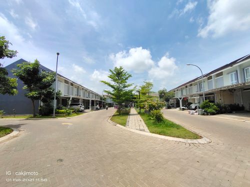 foto posisi tengah perumahan IMPERIAL GREEN