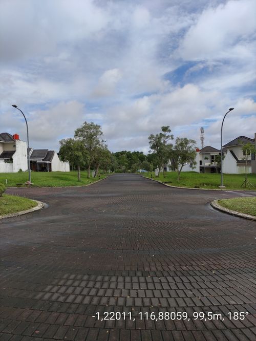 foto posisi tengah perumahan Grand City Balikpapan Cluster Forestville