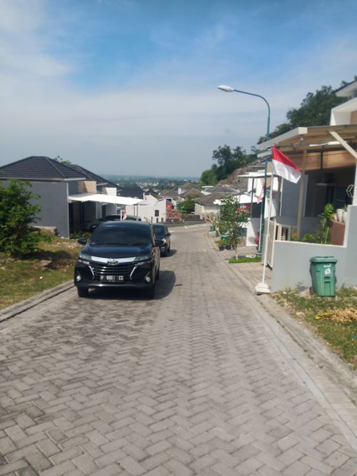 foto posisi tengah perumahan Pandanaran Height