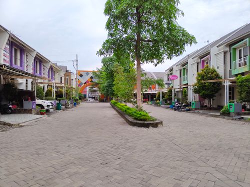 foto posisi tengah perumahan GKB CENTRO 127