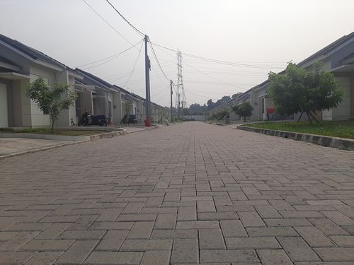 foto posisi tengah perumahan Summarecon Bekasi - Srimaya Residence