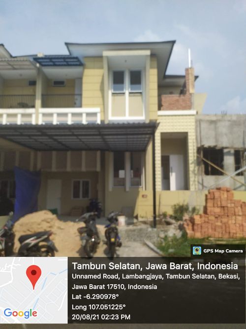 foto tampak rumah tipe T. 216/320 perumahan GRAND WISATA DISTRIK