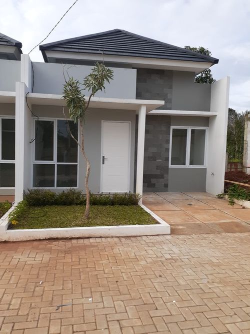 foto tampak rumah tipe Lotus 32 perumahan The Jasmine Boulevard